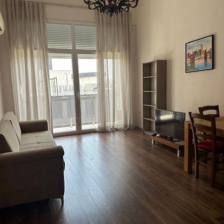Ambassador Tirana Apartment 외부 사진
